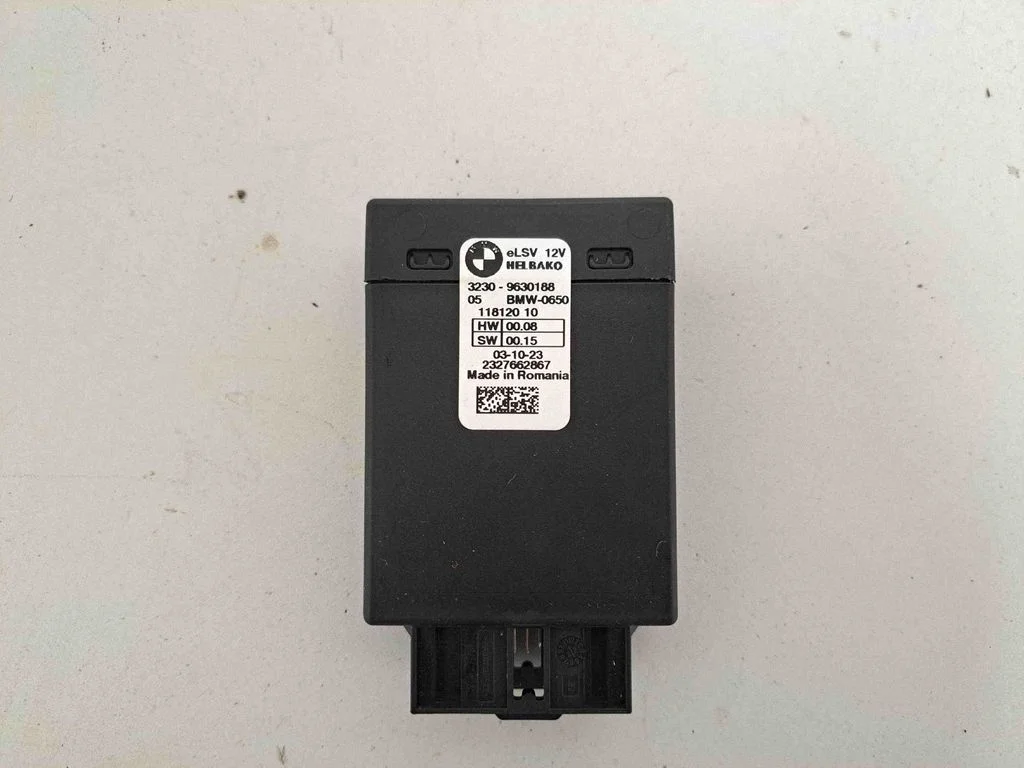 Stūres pastiprinātāja vadības bloks – BMW X6 G06 (2019-)