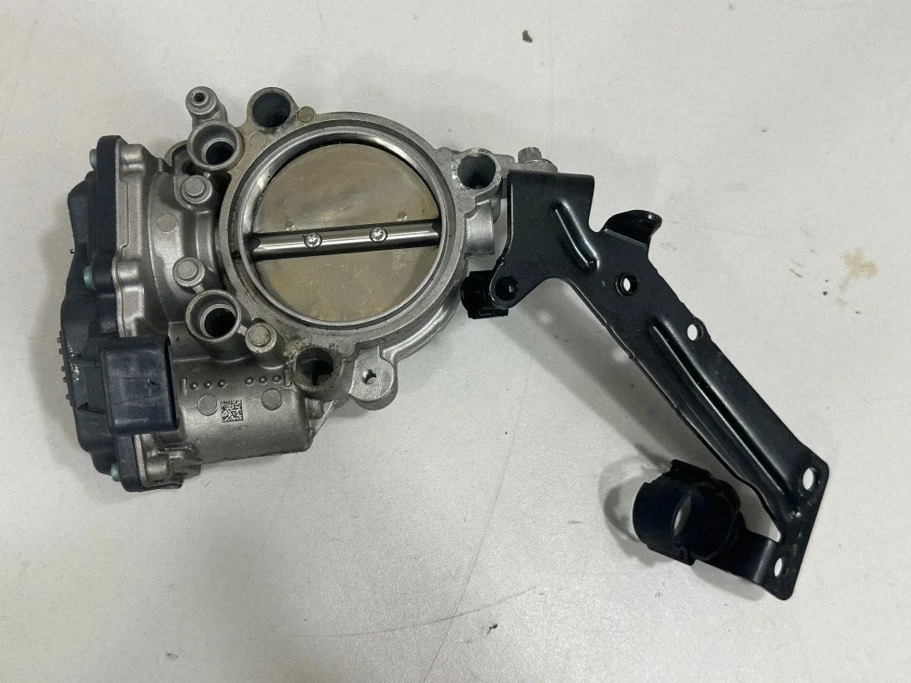 Throttle valve – BMW 4 Series F36 Gran coupe (2017-)
