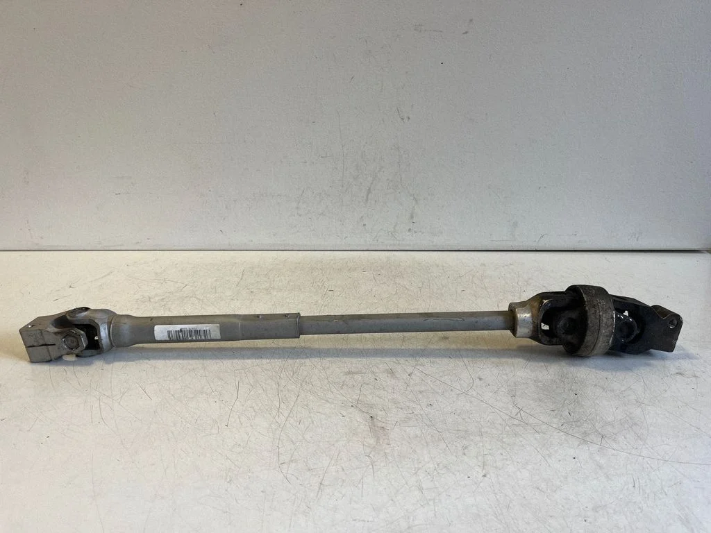 Steering column universal joint 6787335