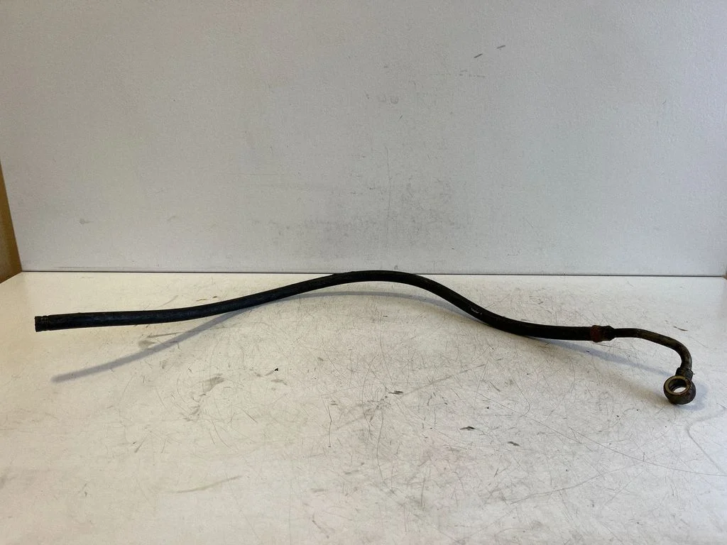 Power steering hose/pipe/line – Volkswagen Passat B5.5 (2001-2005)