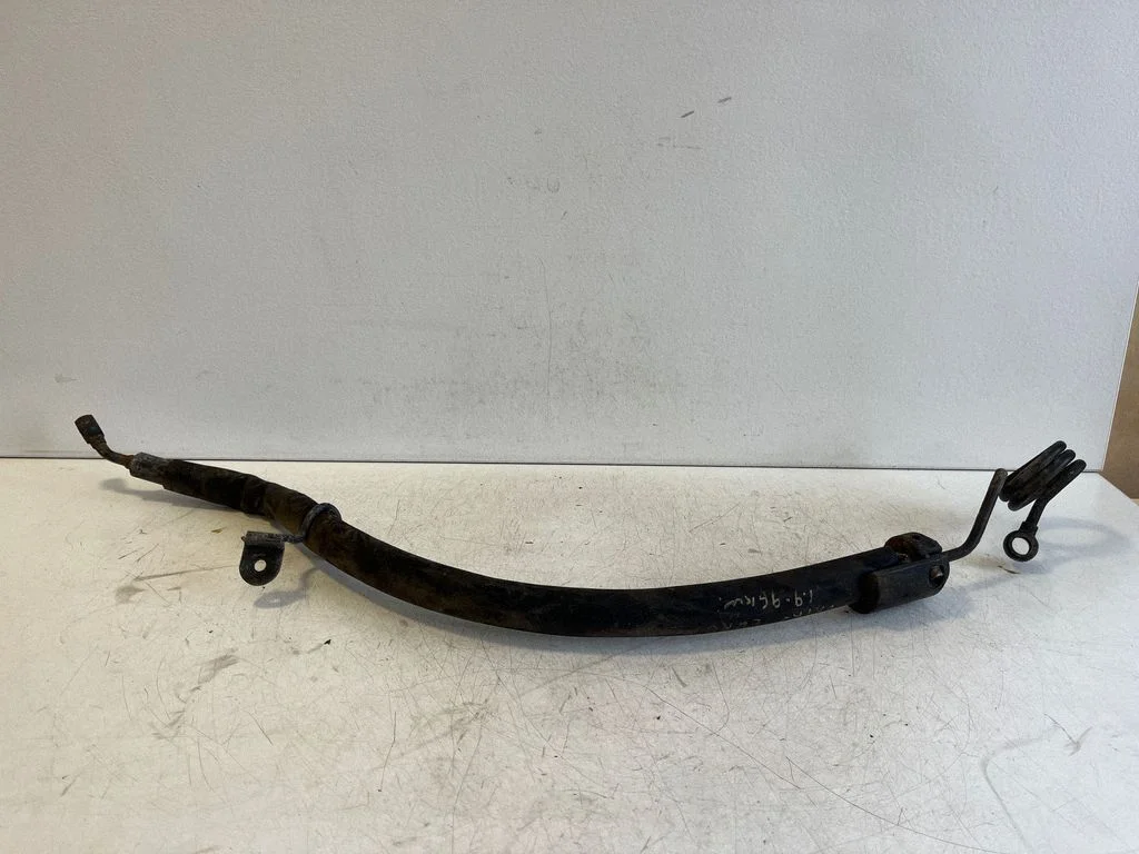 Power steering hose/pipe/line 8D1422893BN – Volkswagen Passat B5.5 (2001-2005)