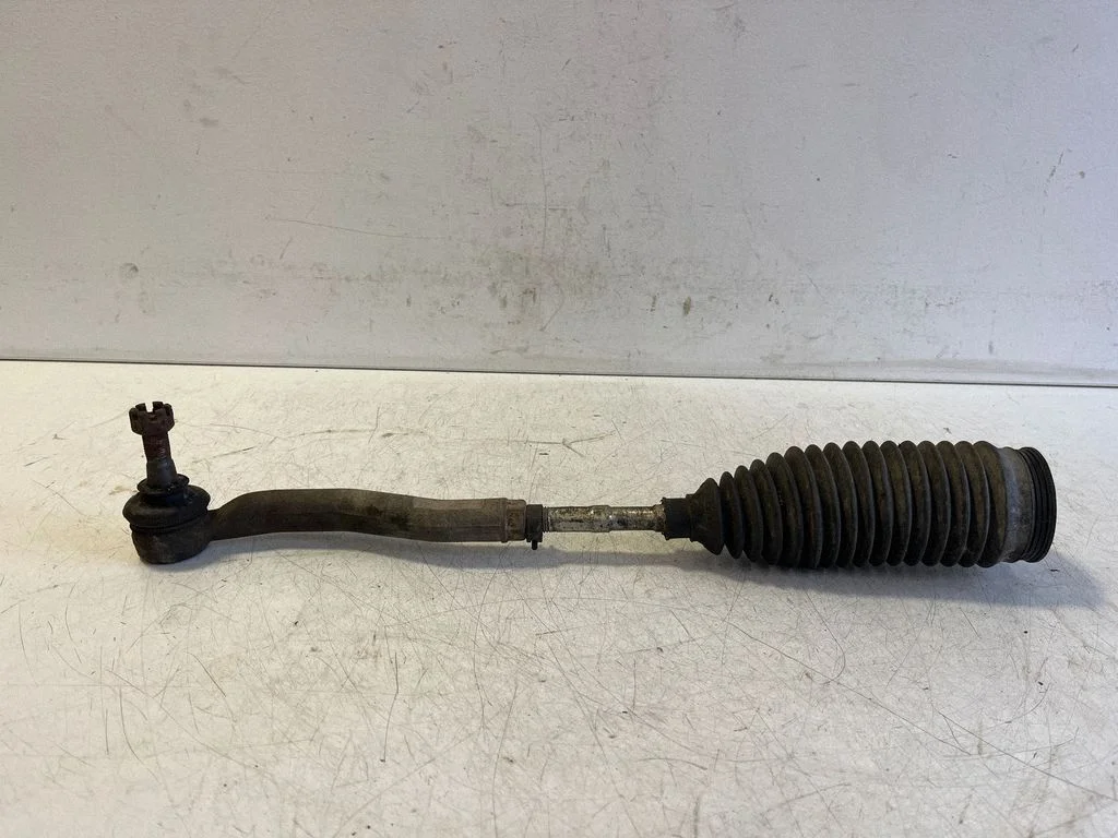 Steering tie rod – left