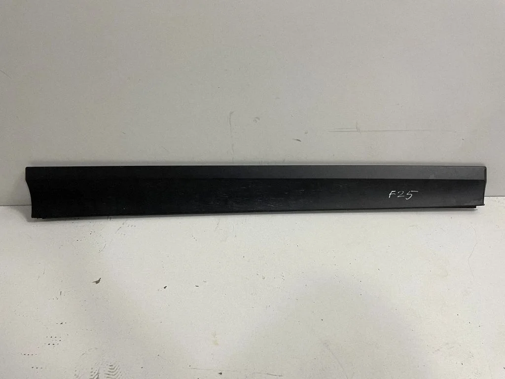 Front door trim (molding) – BMW X3 F25 (2010-2017)