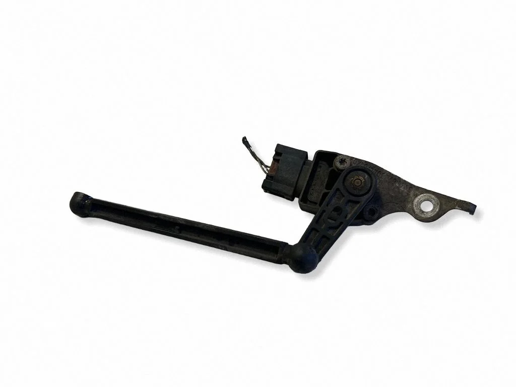 Headlight/headlamp level sensor – BMW 1 Series F20 F21 (2011-2019)