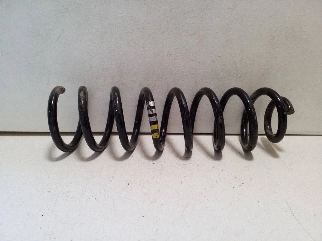Front coil spring – Mercedes-Benz GLC-Class C253 (2016-)