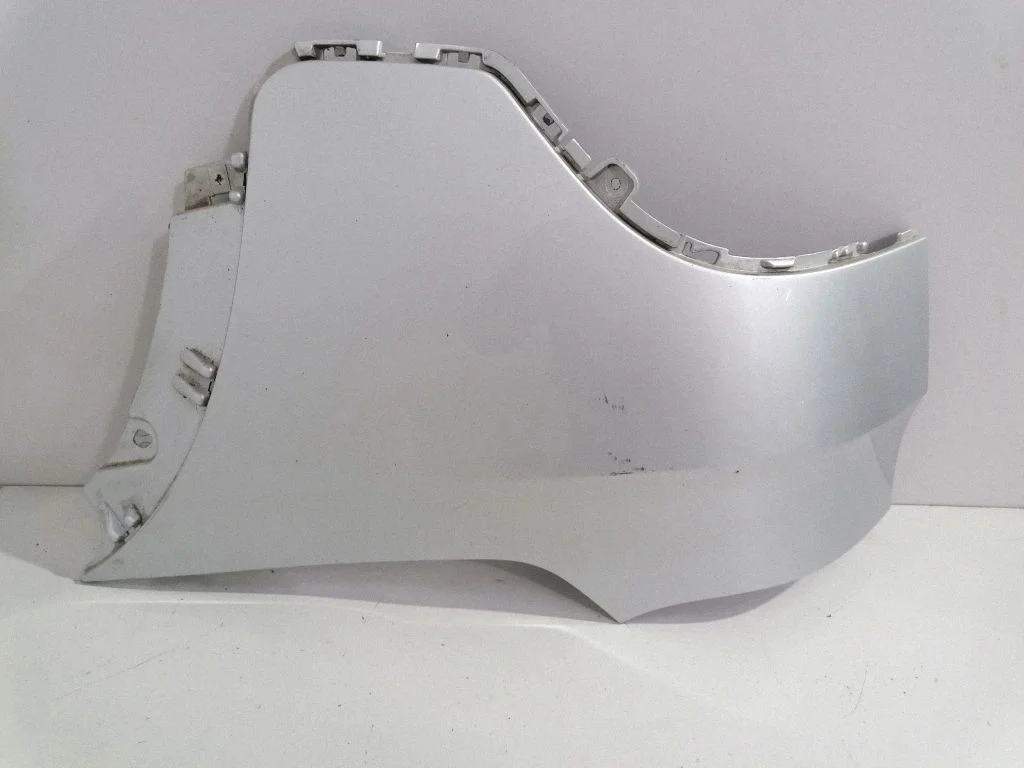 Rear bumper corner part panel trim – BMW X5 E70 (2006-2013)