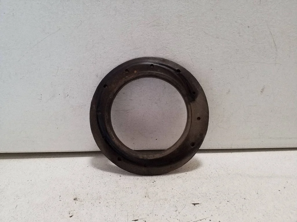 Front coil spring rubber mount – Mercedes-Benz Vito Viano W447 (2014-)