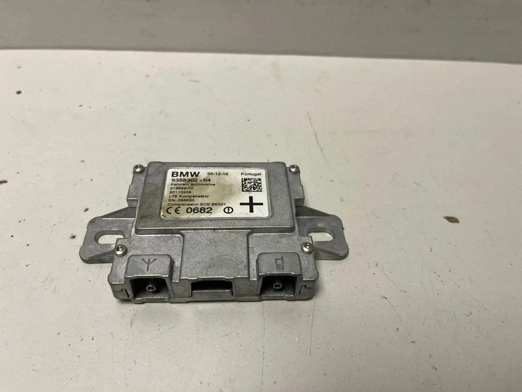 Antenni võimendi – BMW 7-seeria G11 G12 (2015-2022)