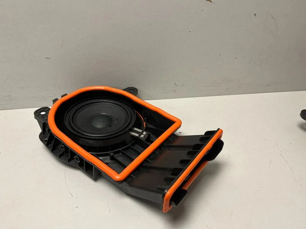 Subwoofer speaker 9878329 – BMW X1 U11 (2022-)
