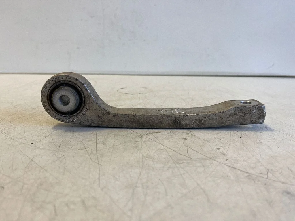Rear anti-roll bar/stabilizer link 8W0505465B