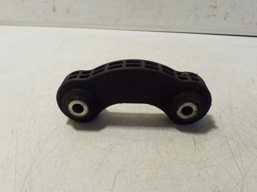 Łącznik stabilizatora tylnego 4F0505465Q