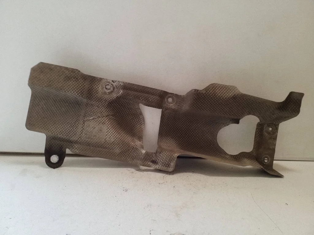 Exhaust heat shield – Volkswagen Transporter - Caravelle T5 (2003-2015)