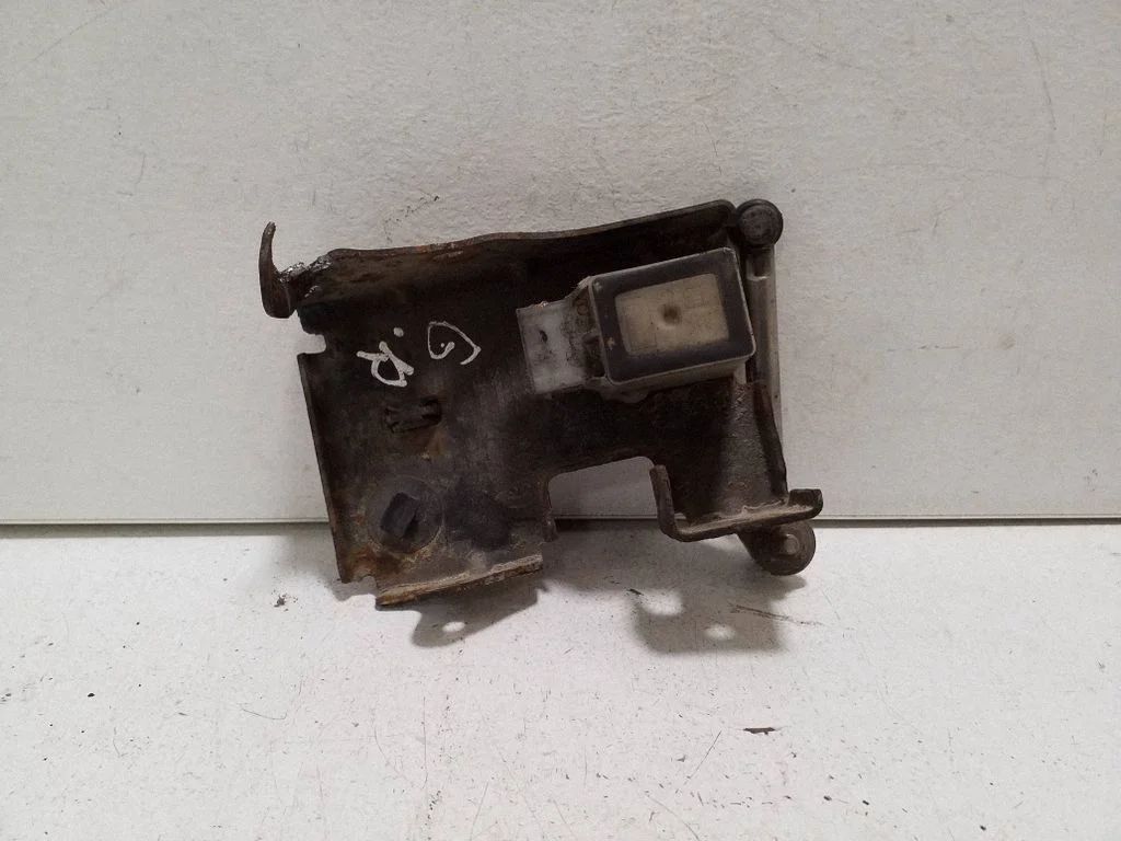 Rear air suspension level height sensor 89089884