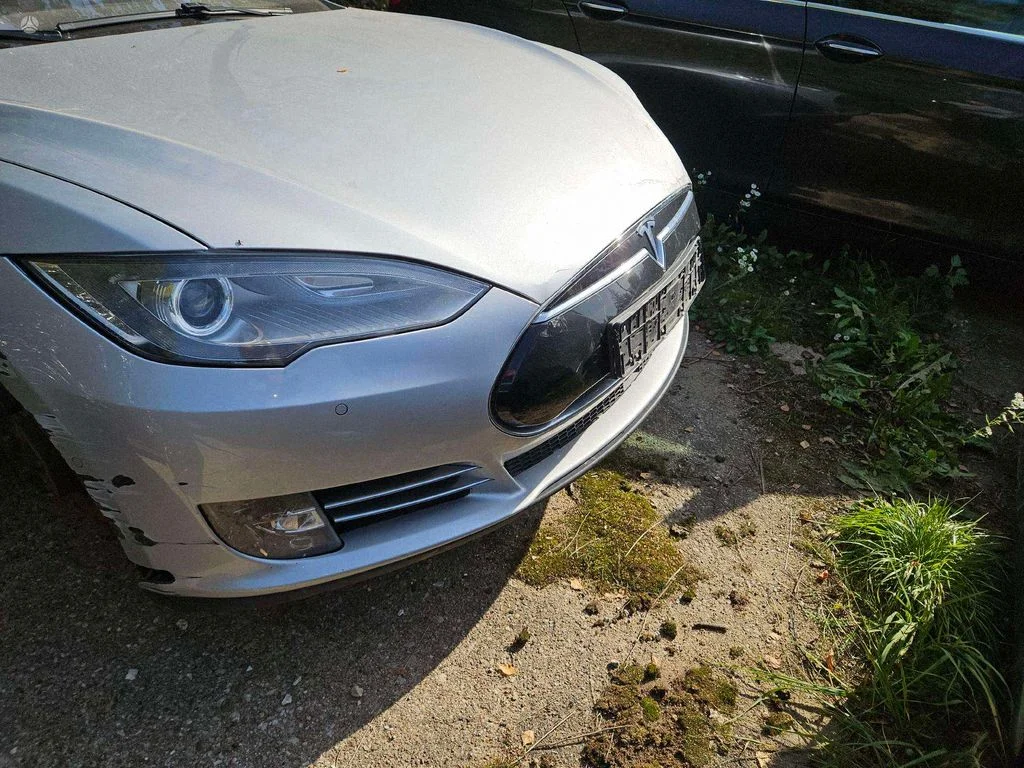 Tesla Tesla Model S