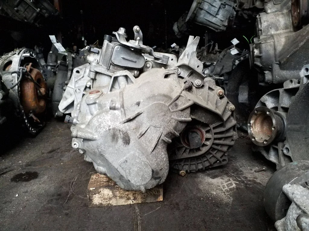 Manual 6 speed gearbox 55564375 – Opel Zafira C (2011-2019)
