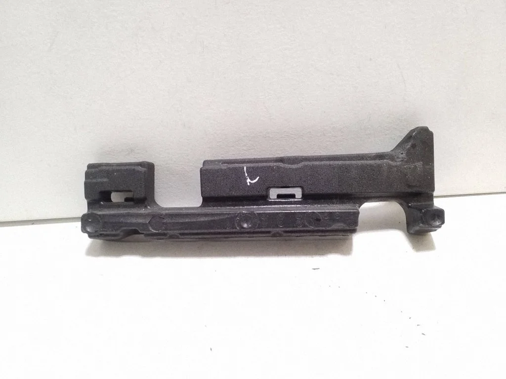 Front bumper foam support bar – left