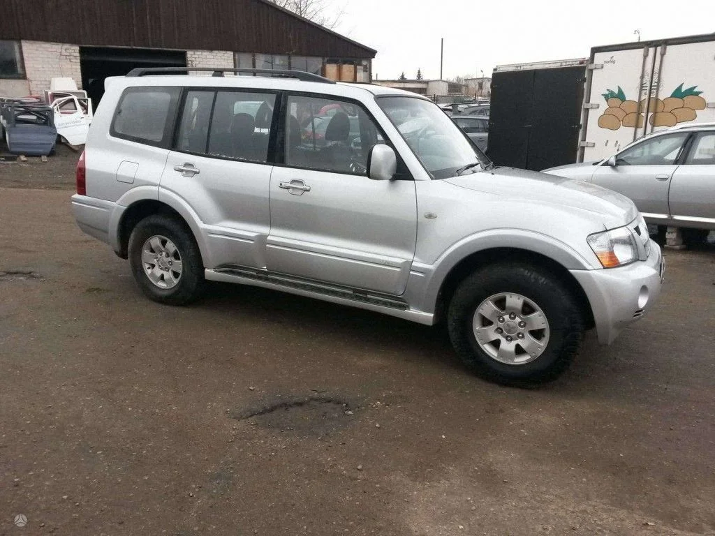 Mitsubishi Pajero Sport
