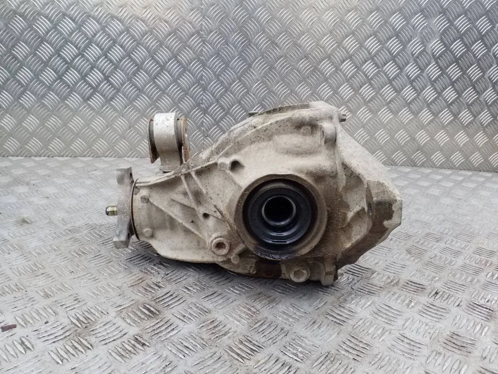 Rear differential A2133508811