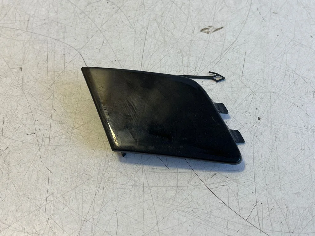 Front tow hook cap/cover 8W6807241D