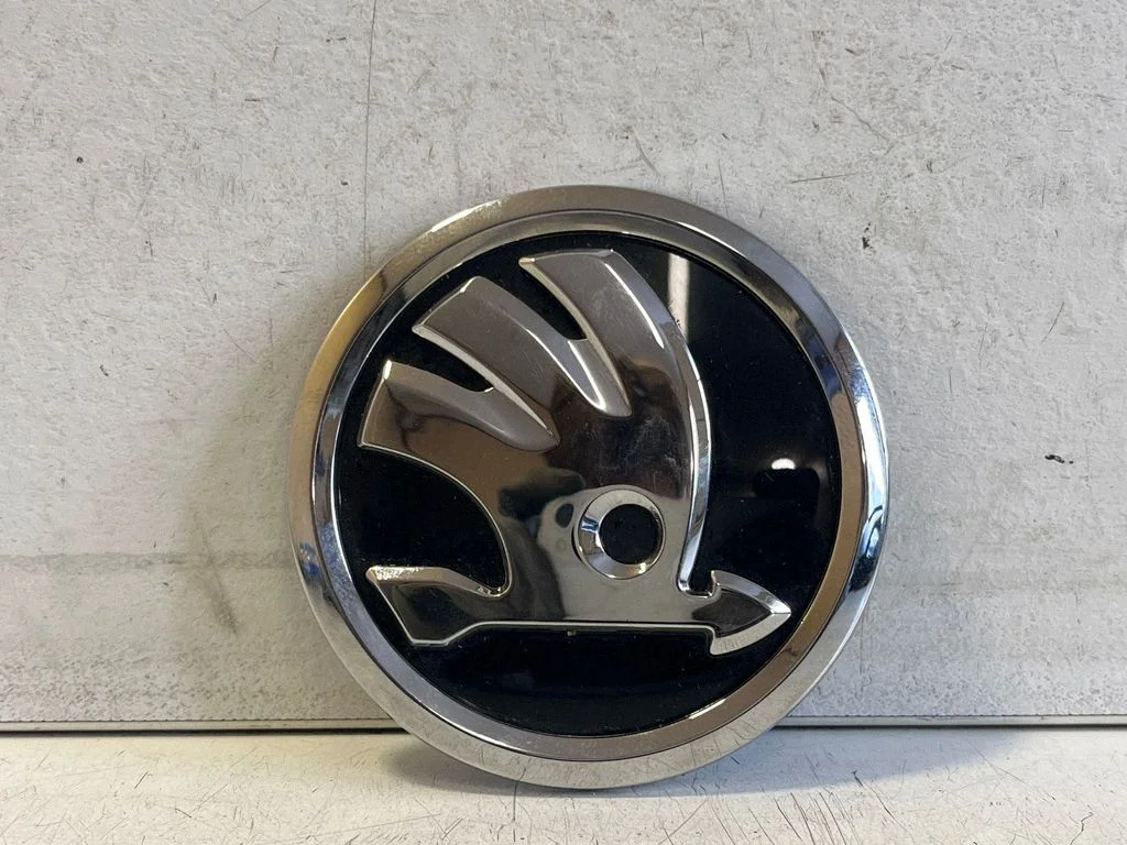 Tootja embleem (logo) 6VA853621 – Skoda Fabia Mk4 (6VA) (2021-)