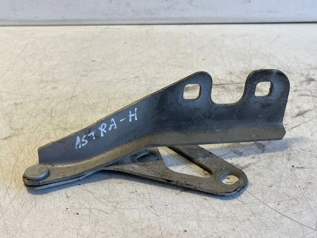 Engine bonnet/hood hinges 24435369 – Opel Astra H (2004-2012)