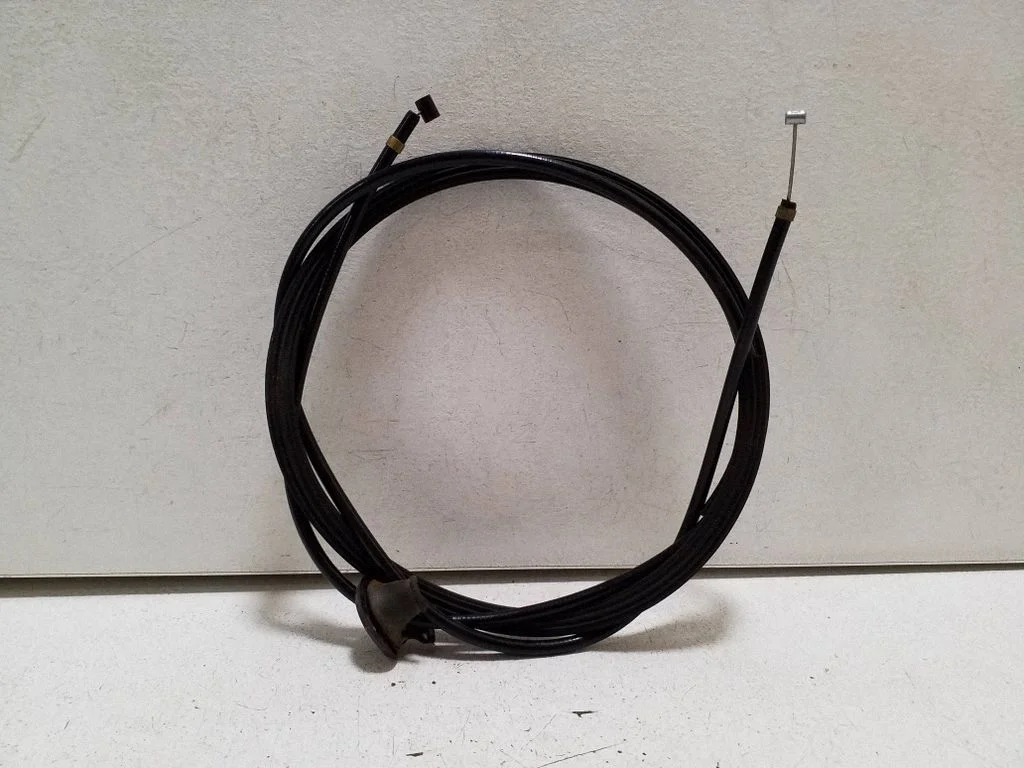 Engine bonnet/hood lock release cable – Audi SQ2 GA (2017-)