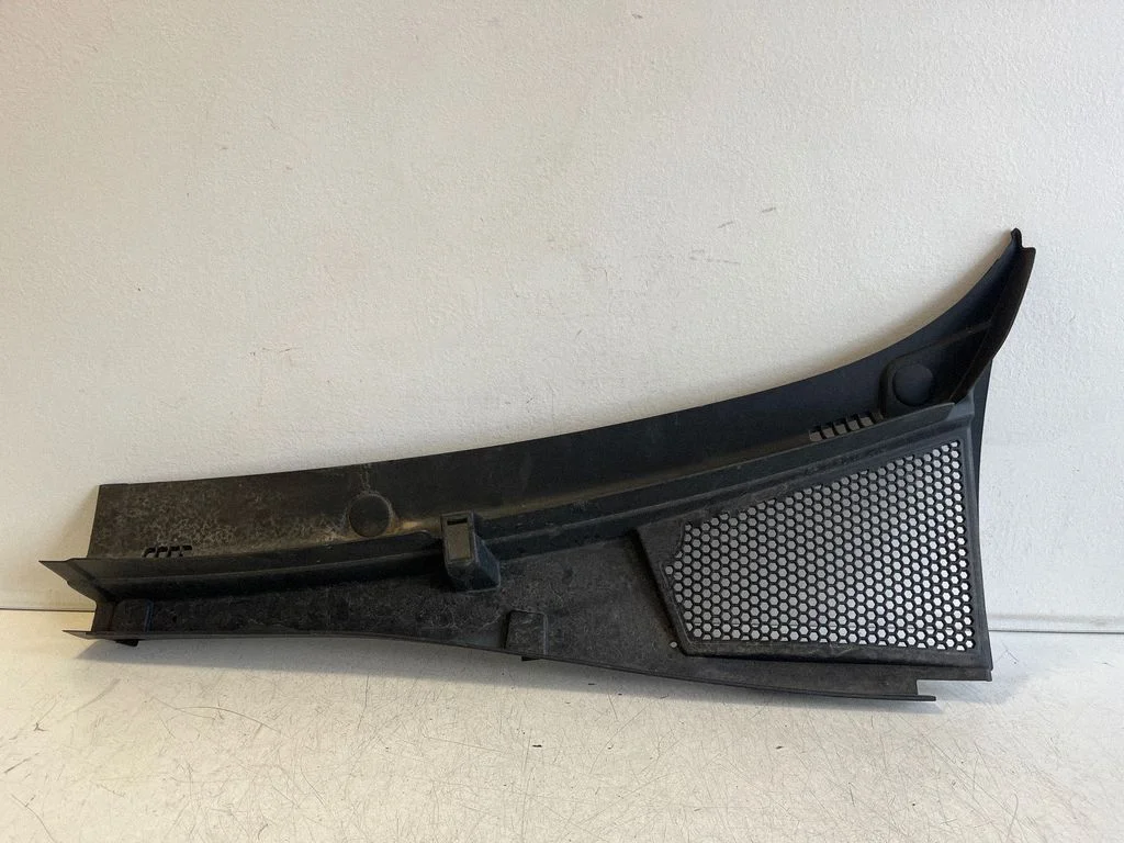 Klaasipuhastite iluliist(id) 6VA819415A – Skoda Fabia Mk4 (6VA) (2021-)