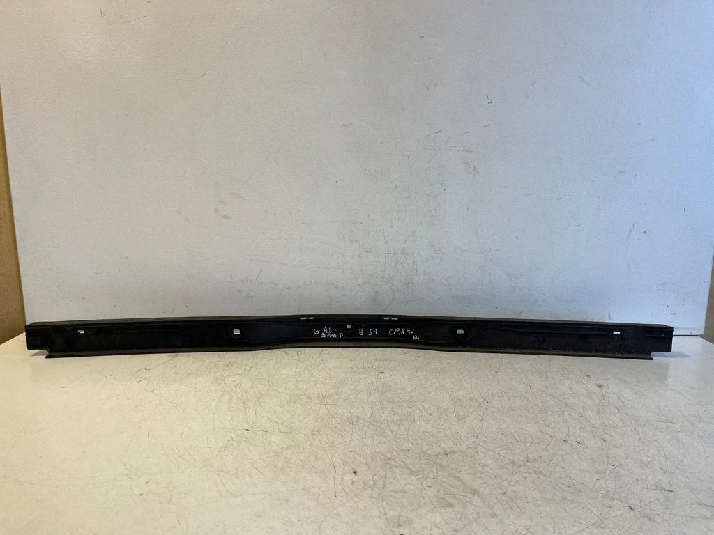 Rear bumper mounting bracket 3B9807863B – Volkswagen Passat B5.5 (2001-2005)