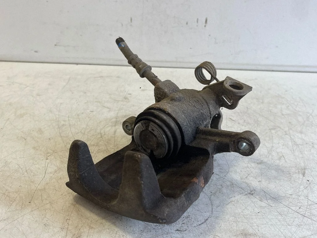 Tagumine pidurisadul 0602596