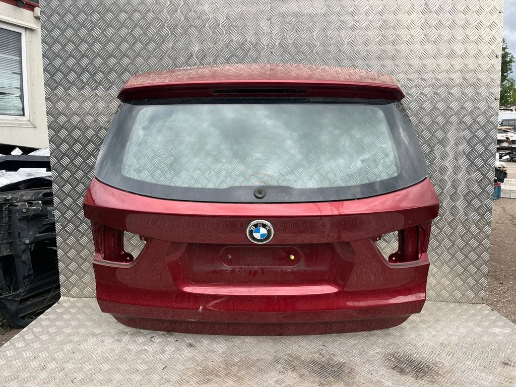 Tailgate/trunk/boot lid