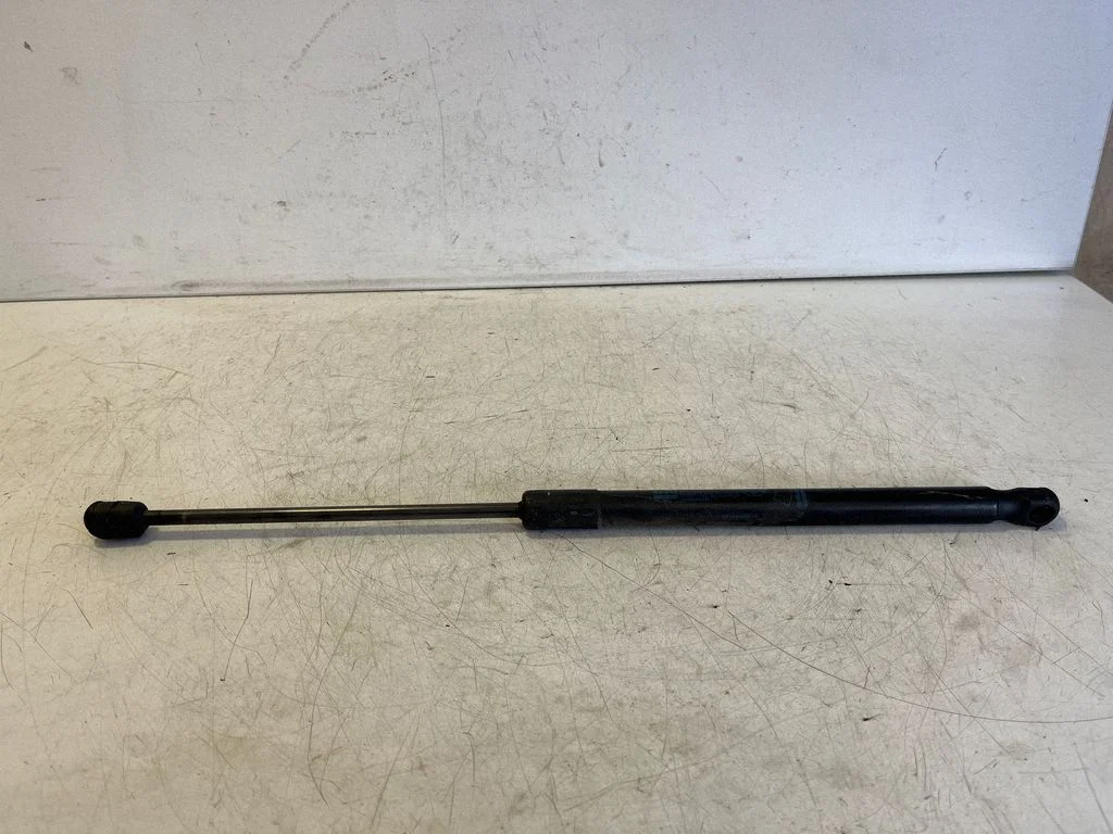 Tailgate/trunk strut/damper 13122695 – Opel Astra H (2004-2012)