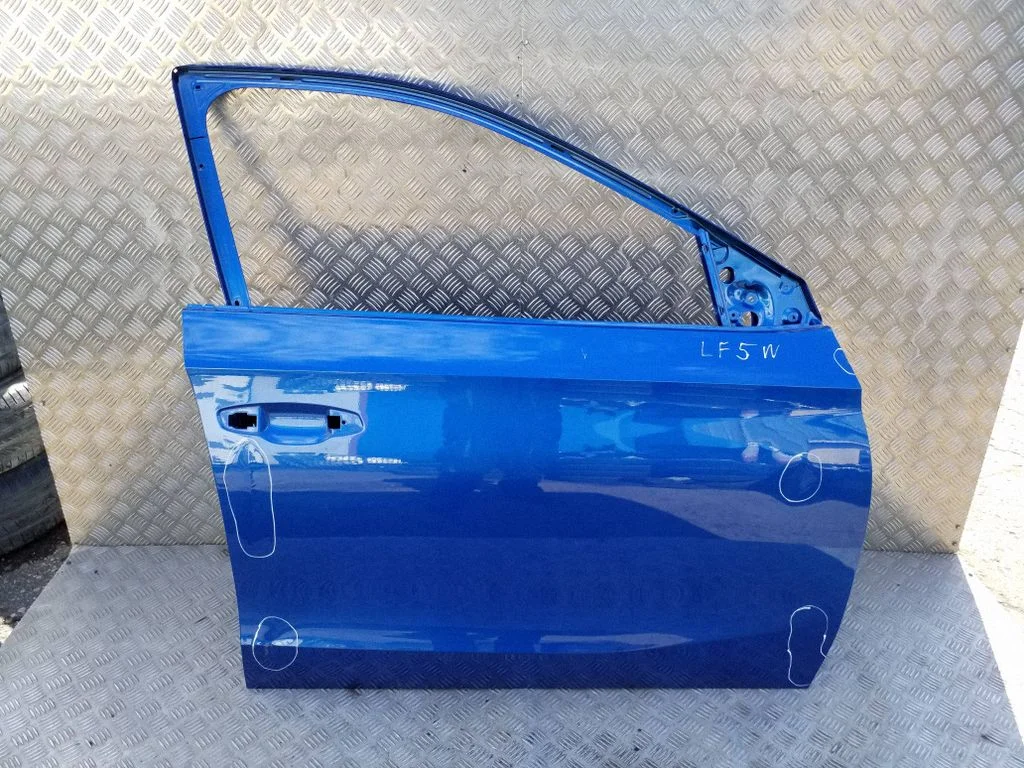Esiuks – Skoda Fabia Mk4 (6VA) (2021-), parem