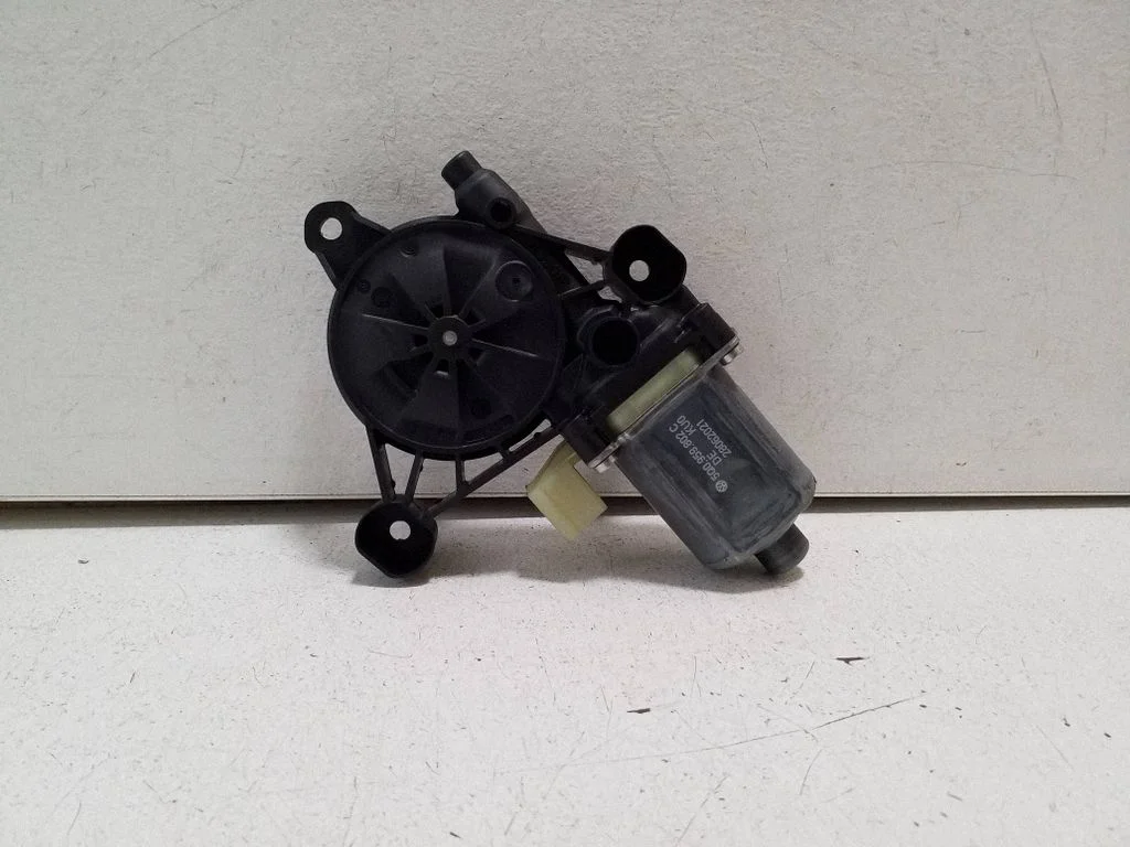Front door window regulator motor 5Q0959802C – Audi SQ2 GA (2017-)