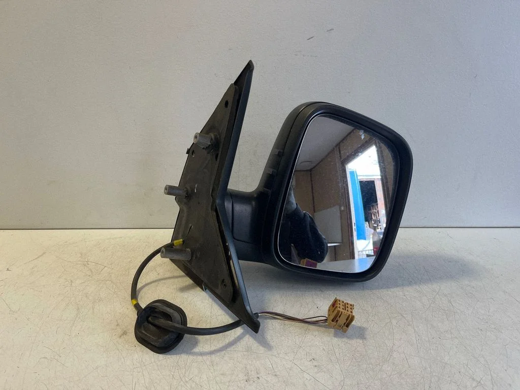 Front door electric wing mirror – Volkswagen Transporter - Caravelle T5 (2003-2015)