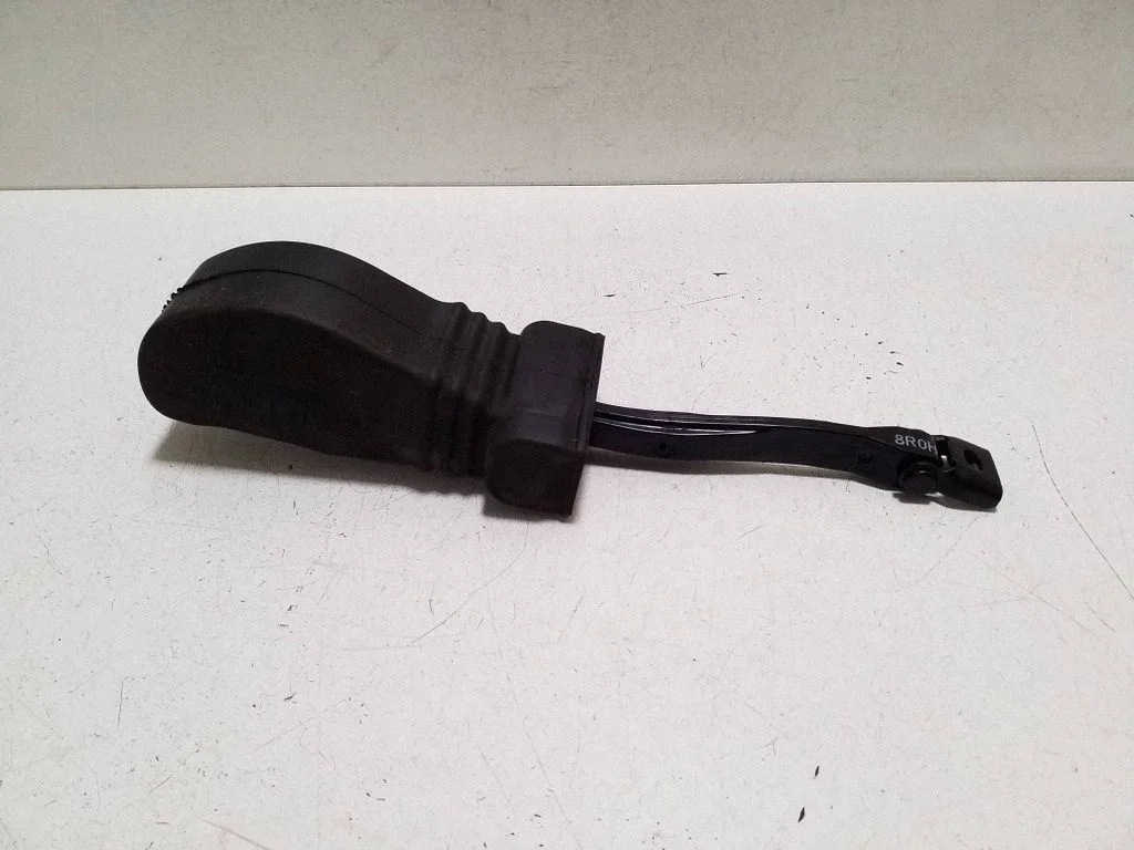 Rear door check strap stopper – Porsche Macan (95B) (2014-2018)