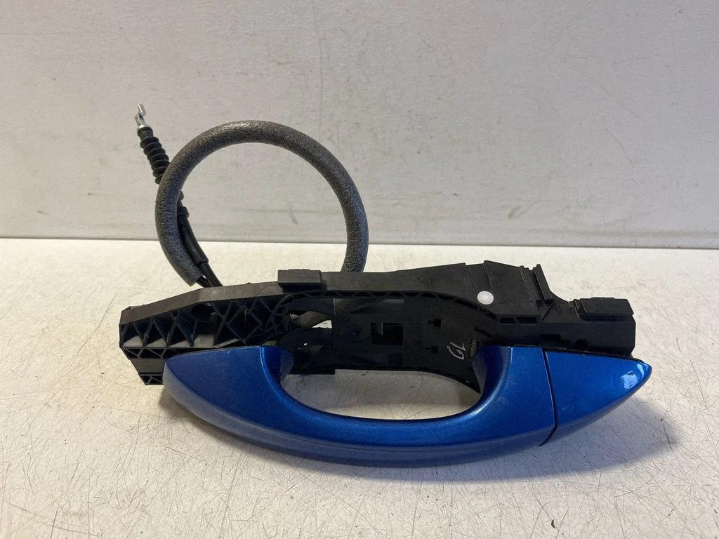 Tagaukse välimine käepide 5N0837017E – Skoda Fabia Mk4 (6VA) (2021-)