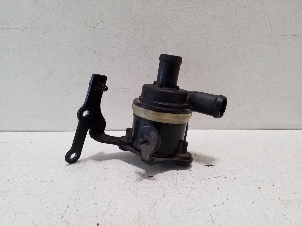 Electric auxiliary coolant/water pump – Porsche Cayenne (92A) (2010-2017)