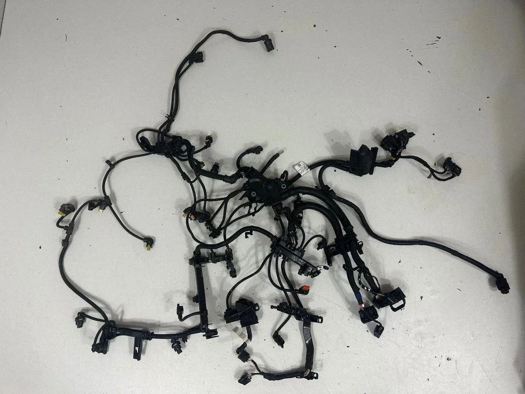 Engine installation wiring loom 8678972