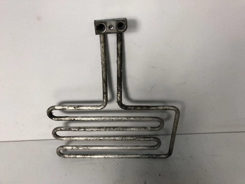 Power steering radiator – BMW 5 Series E39 (1996-2003)