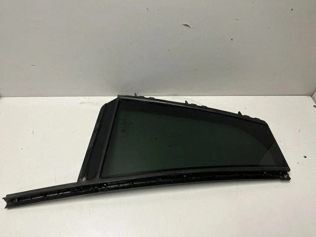 Rear side window – BMW X7 G07 (2018-)