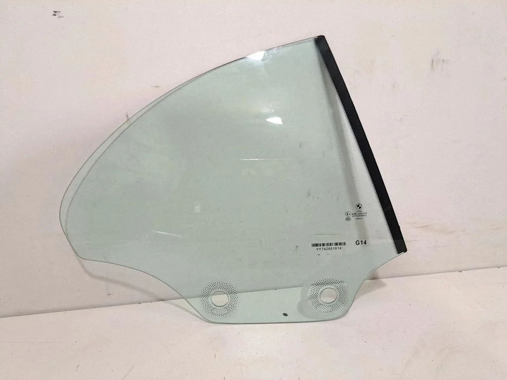 Tagumine kere külgklaas 7428516 – BMW Series 8 M8 F91 F92 G14 G15 (2019-)
