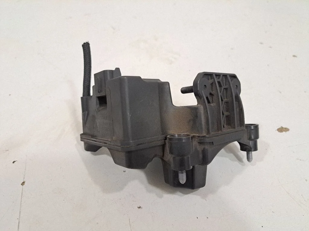 Vacuum air tank 8514207 – BMW X1 F48 F49 (2015-2022)