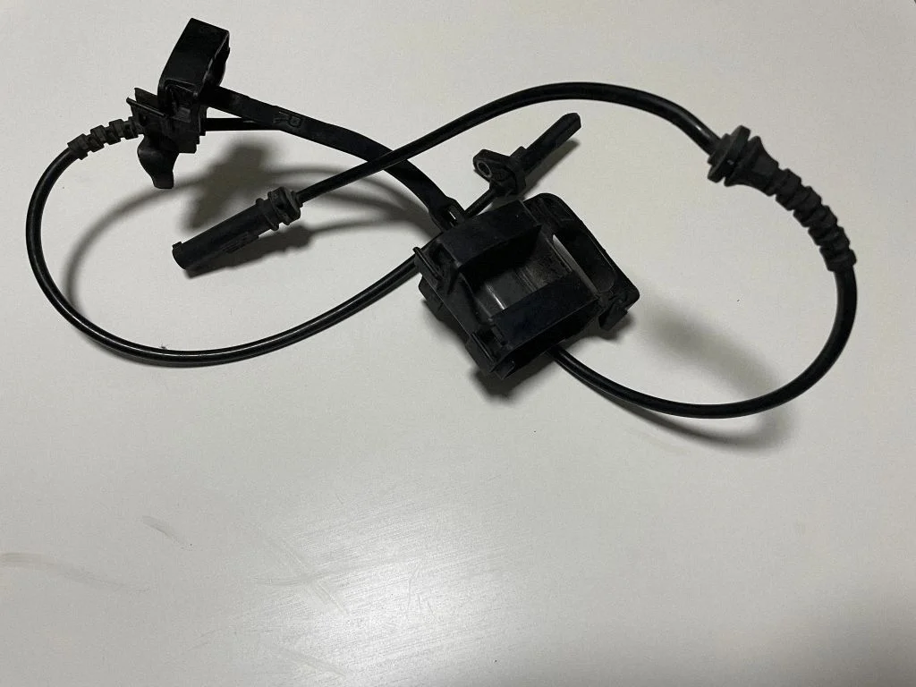 Tagumine piduri ABS-andur – BMW 5-seeria F10 F11 (2009-2016)