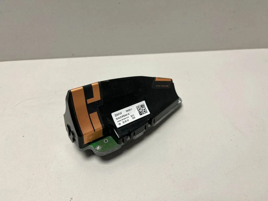 Aerial GPS antenna – BMW X5 G05 (2018-)