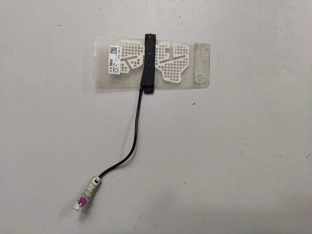 Aerial GPS antenna – BMW 4 Series F32 F33 (2013-2020)