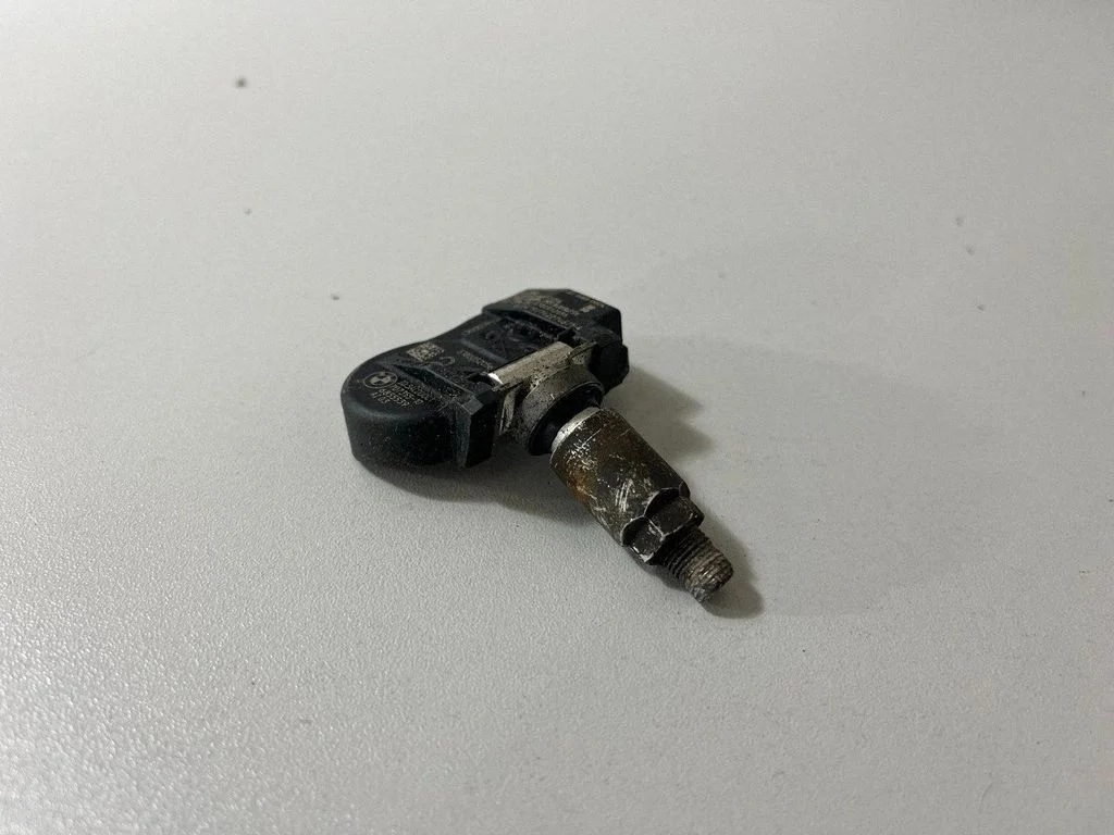 Tire pressure sensor – BMW 3 Series F30 F35 F31 (2012-2018)