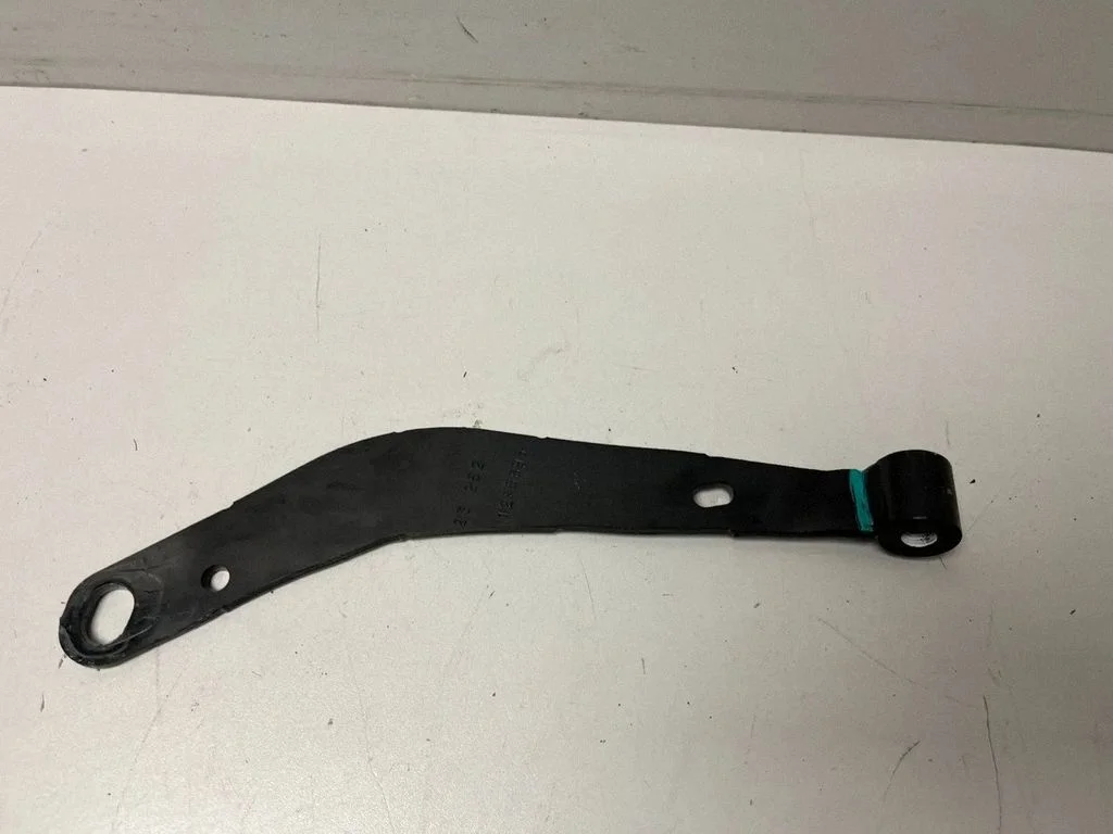 Other front suspension part 6885880