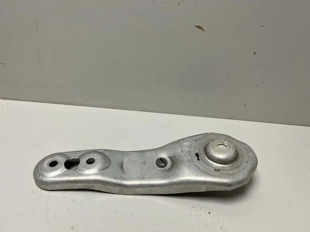 Other front suspension part – BMW X5 G05 (2018-)