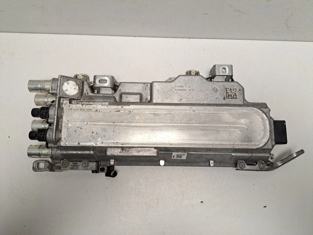 Invertors (sprieguma pārveidotājs) 5A46087