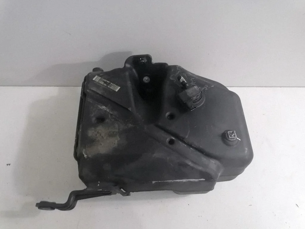 Zbiornik AdBlue – BMW Seria 4 F32 F33 (2013-2020)